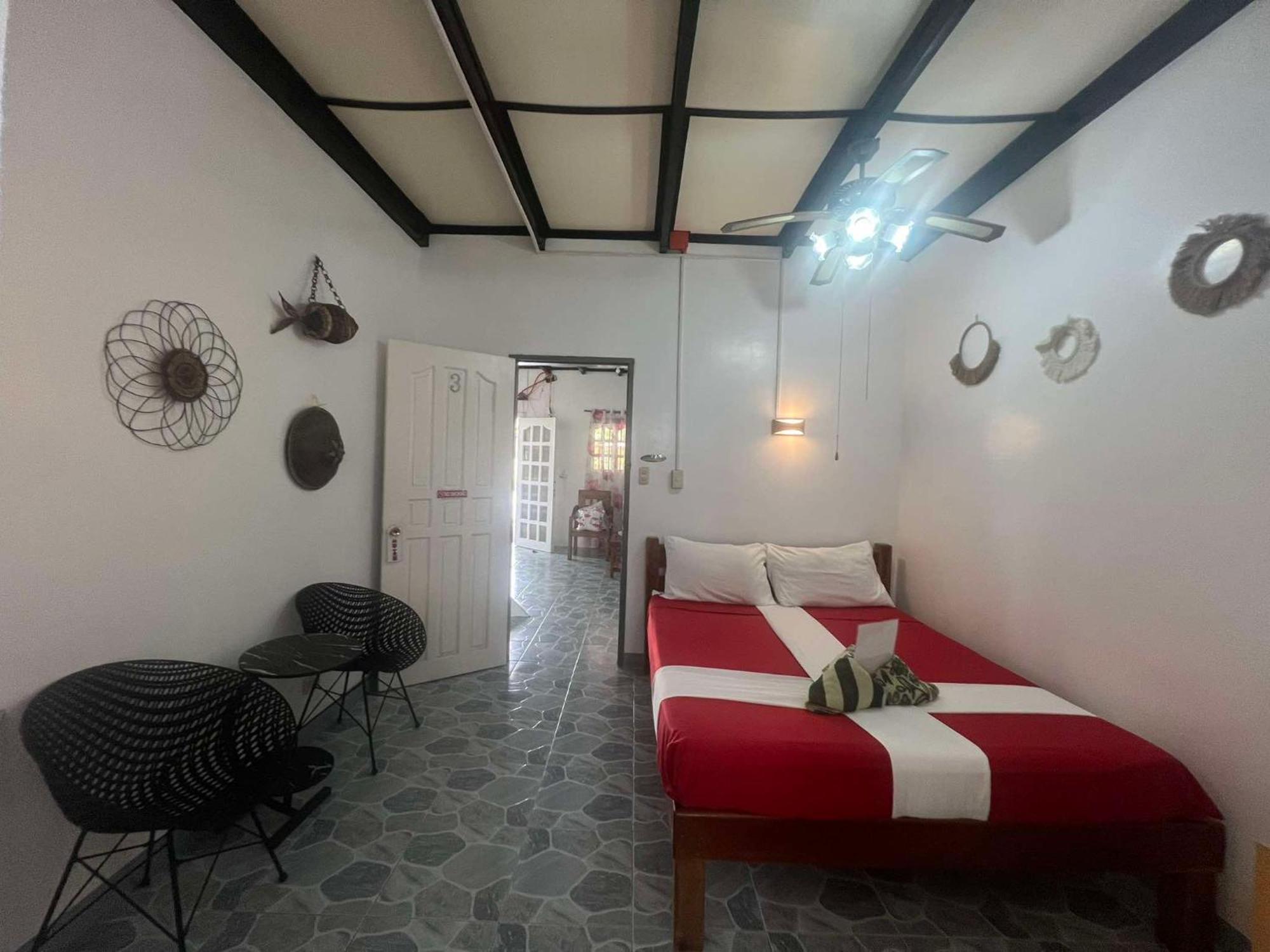 Ice Bear Bar & Tourist Inn Dauis ภายนอก รูปภาพ